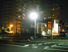 2灯式ポール付きタイプ（MDCP-01L/02L)の設置例7