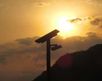 2灯式ポール付きタイプ（MDCP-01L/02L)の設置例36