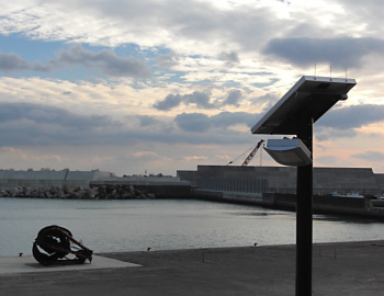 2灯式ポール付きタイプ（MDCP-01L/02L)の設置例37